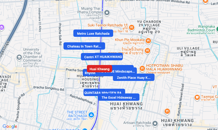 Screenshot of Huai Khwang (MRT Blue) area showing nearby condos and landmarks in Bangkok