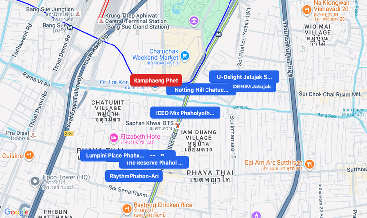 Screenshot of Kamphaeng Phet (MRT Blue) area showing nearby condos and landmarks in Bangkok