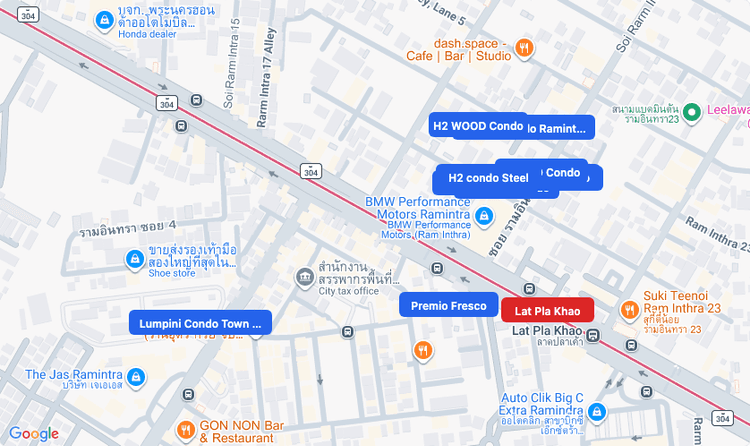 Screenshot of Lat Pla Khao (MRT Pink) area showing nearby condos and landmarks in Bangkok