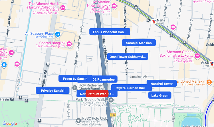 Screenshot of Pathum Wan (area) area showing nearby condos and landmarks in Bangkok