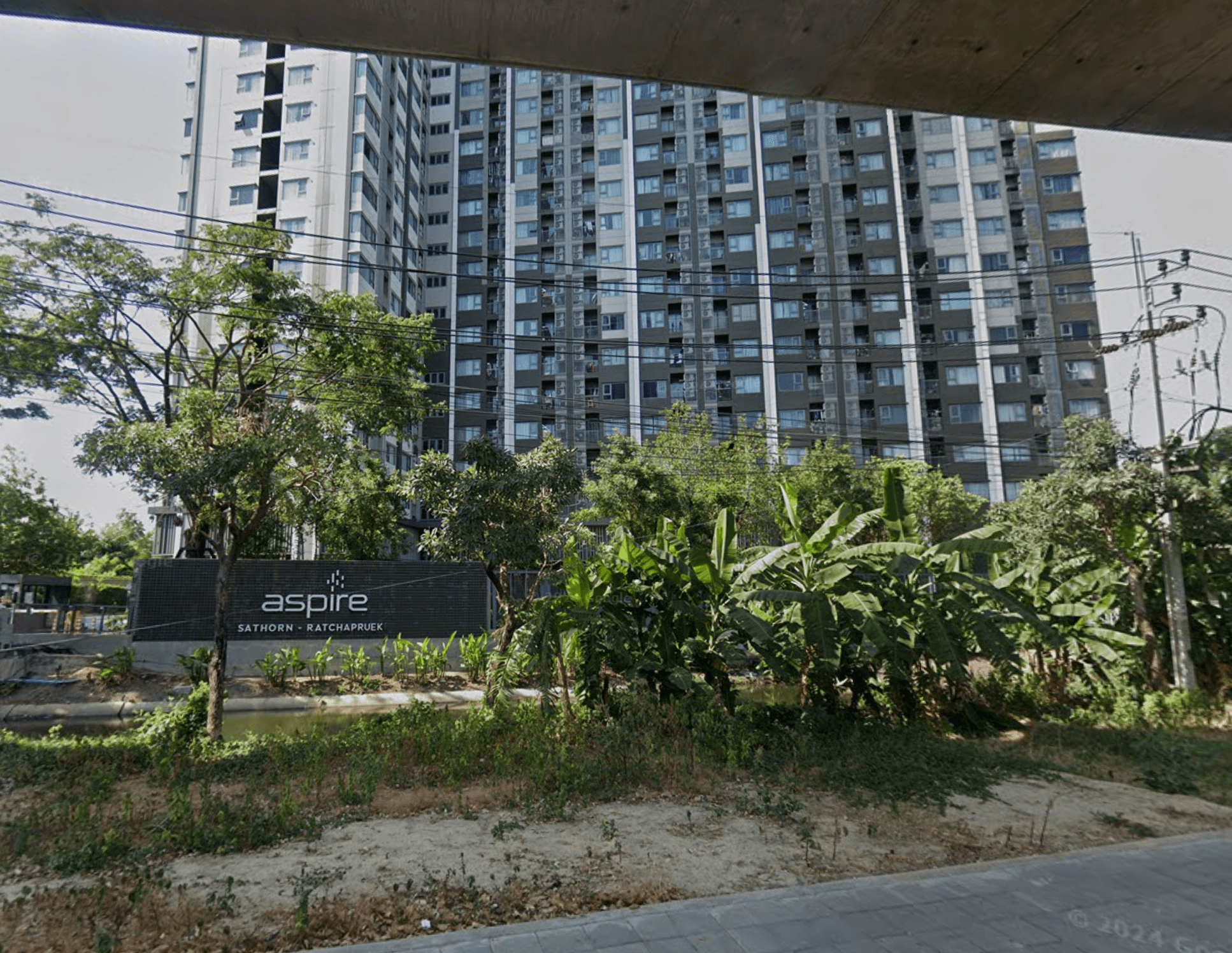 Aspire Sathon-Ratchaphruek - Bangkok condo exterior and facilities