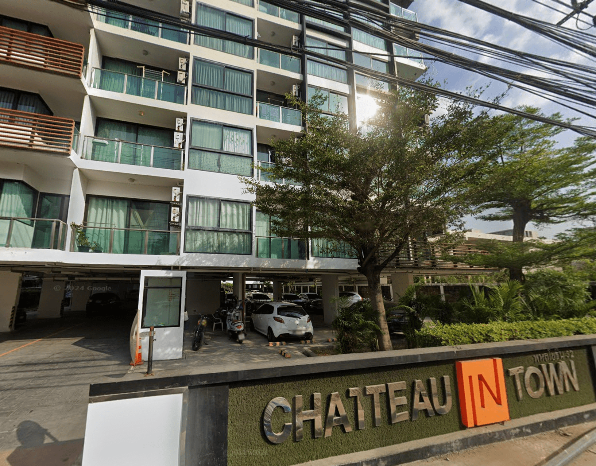 Chateau in Town Phaholyothin 32 - Bangkok condo exterior and facilities
