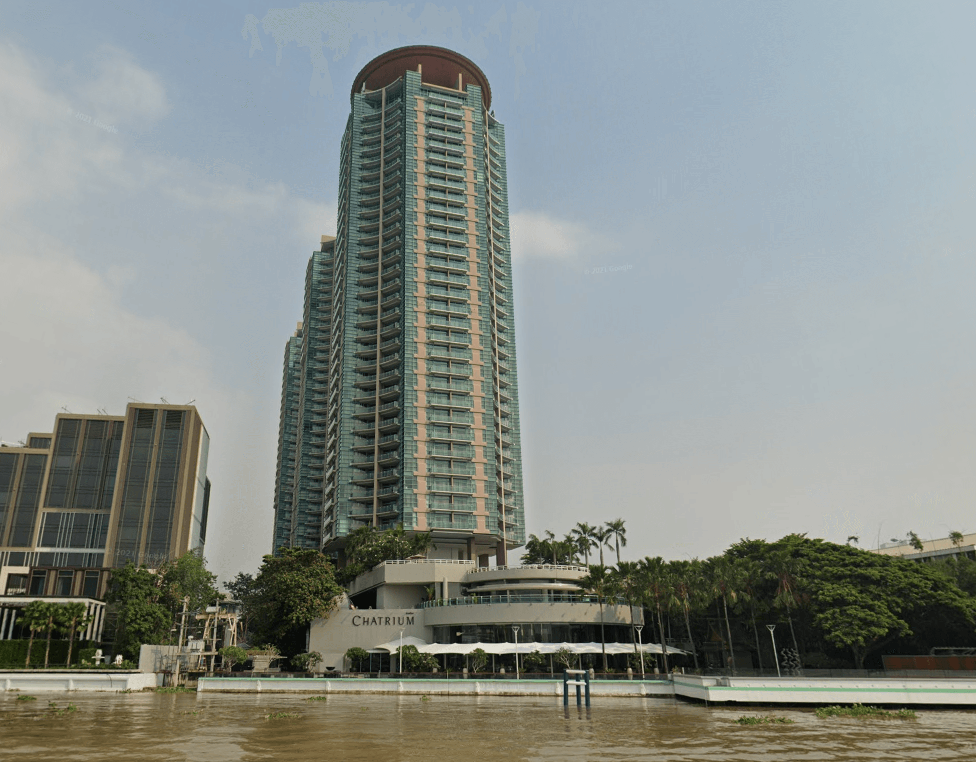 Chatrium Riverside Condominium - Bangkok condo exterior and facilities