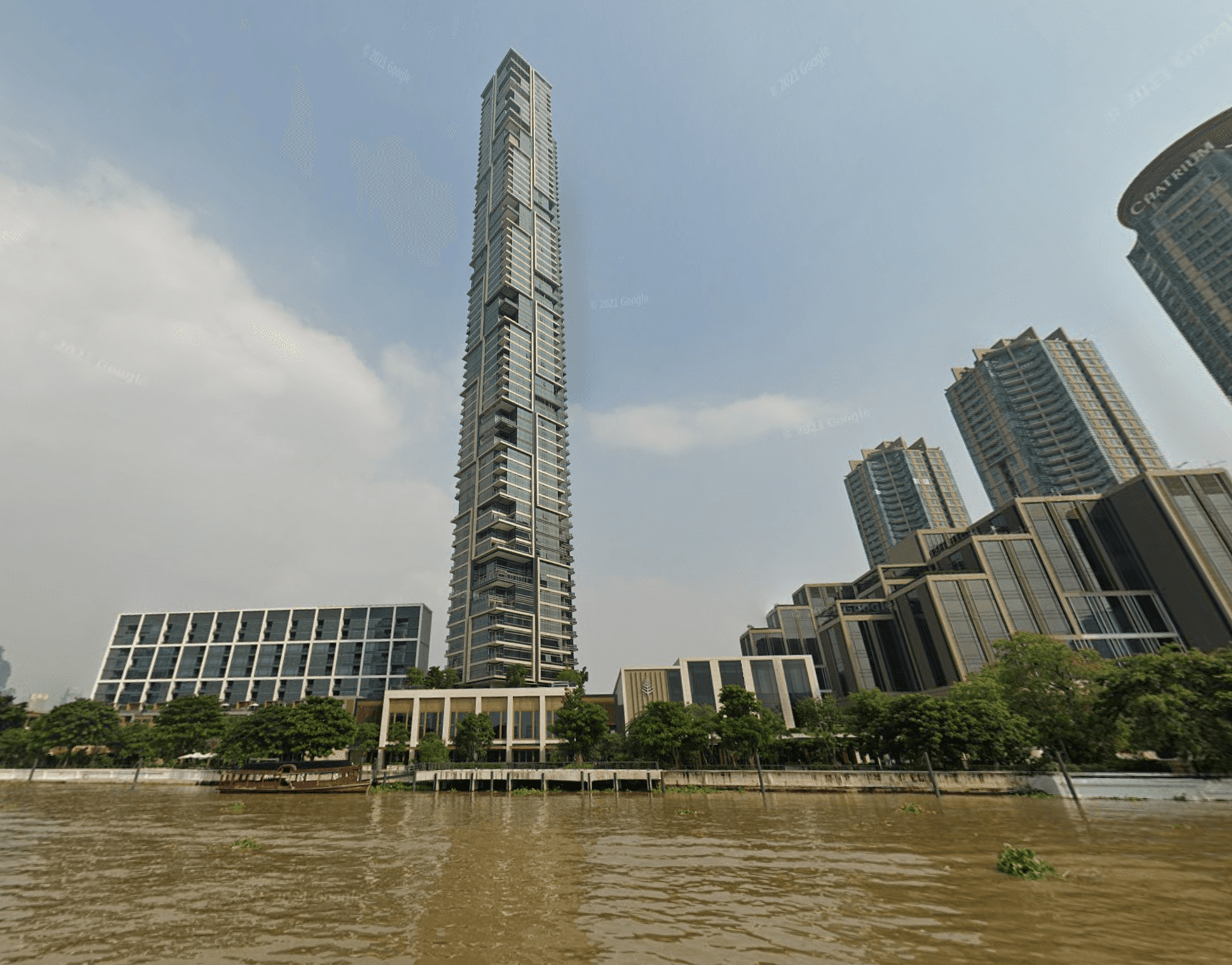 Four Seasons Private Residences - Bangkok condo exterior and facilities