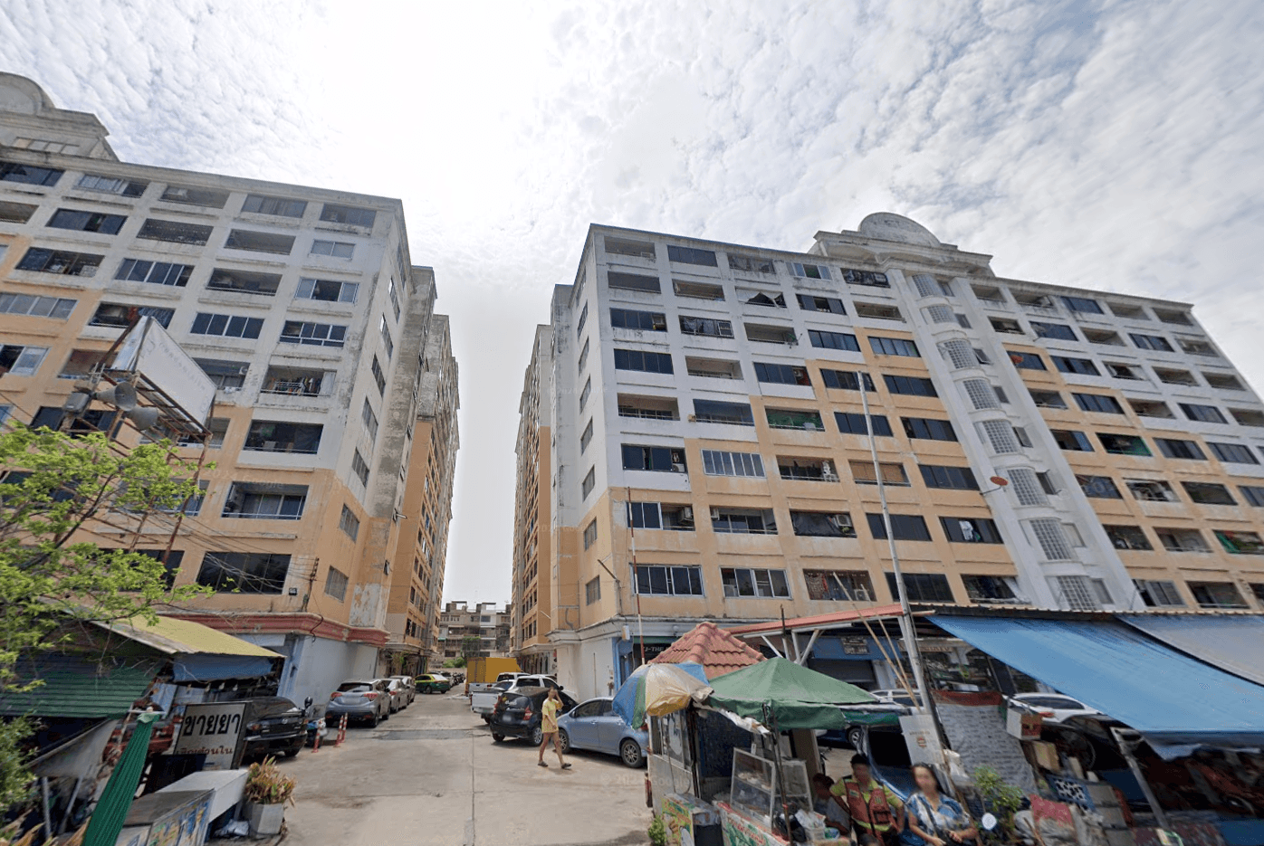 Future Place Condominium - Bangkok condo exterior and facilities