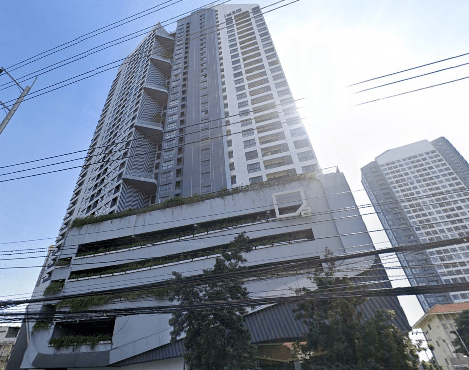 Ideo O2 - Bangkok condo exterior and facilities