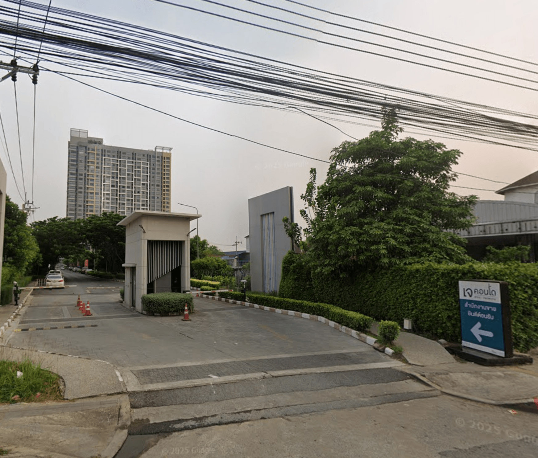 J Condo Satorn-Kallaprapruk - Bangkok condo exterior and facilities
