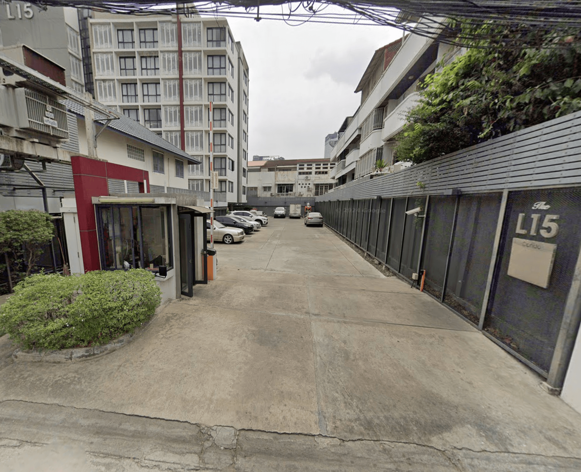 L15 Condominium - Bangkok condo exterior and facilities