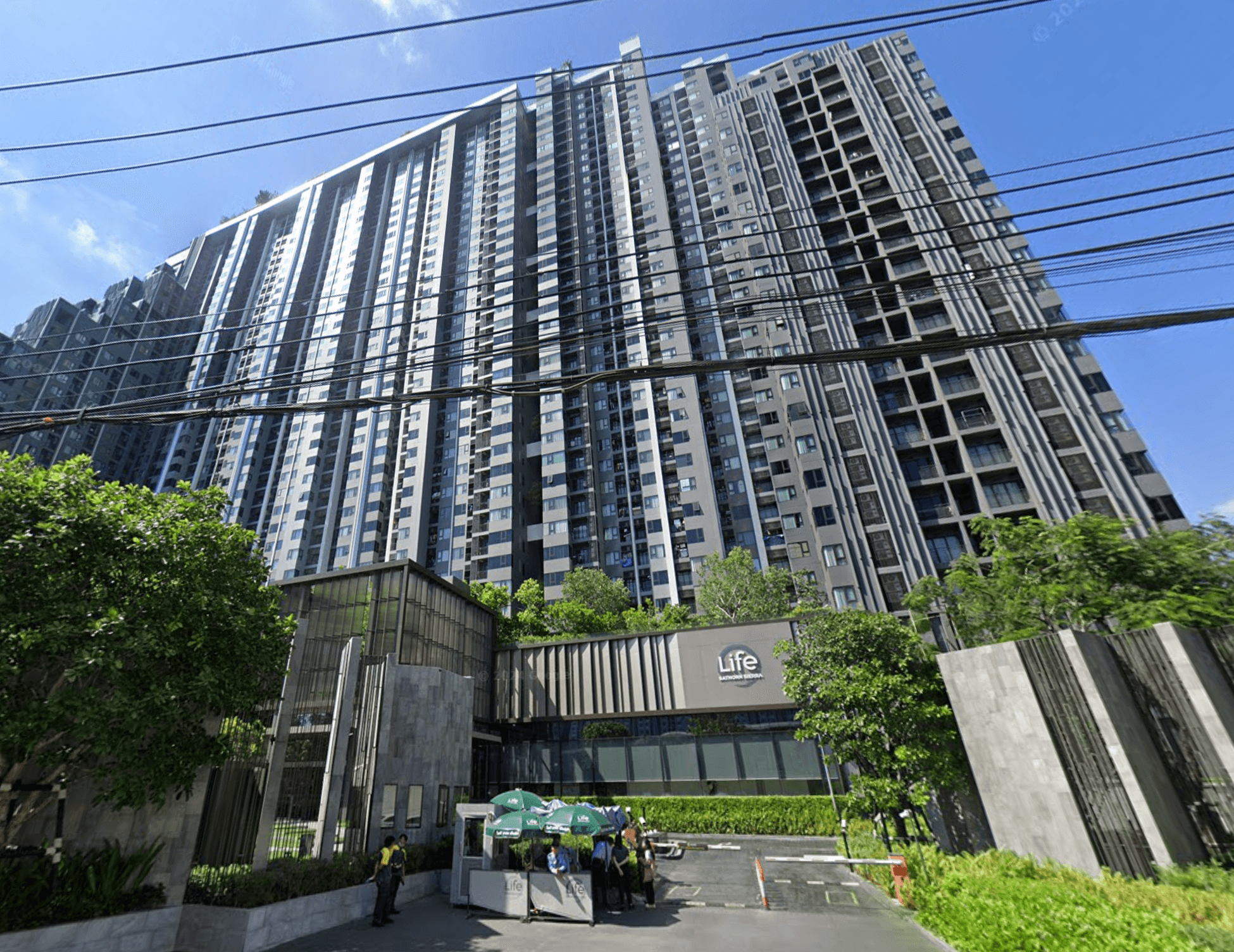 Life Sathorn Sierra - Bangkok condo exterior and facilities