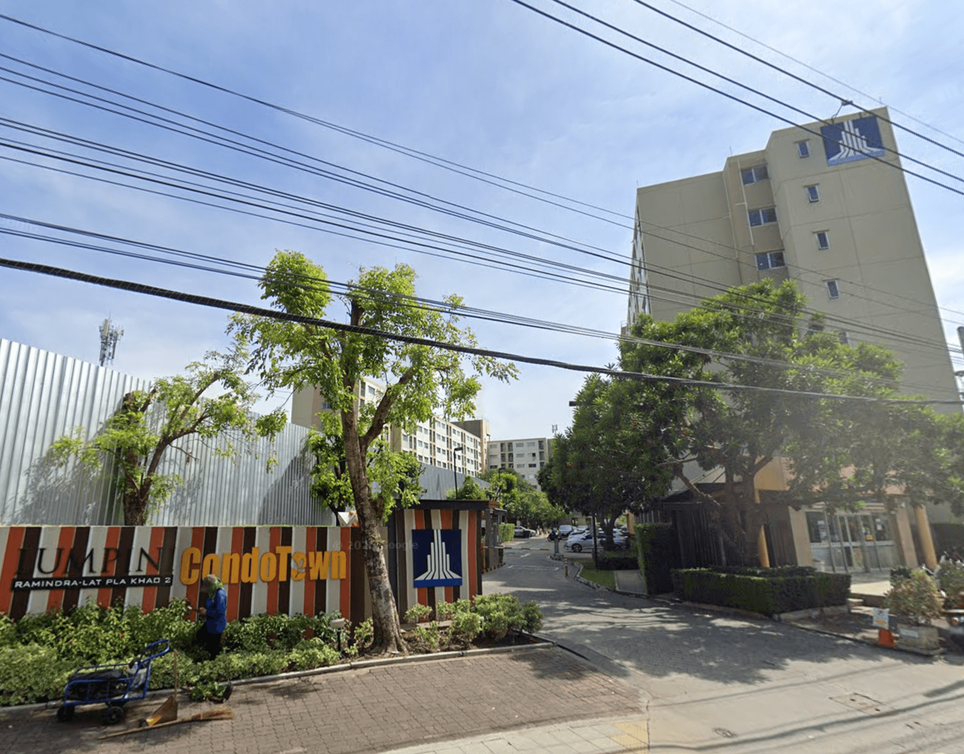 Lumpini Condo Town Ram Inthra-Lat Pla Khao 2 - Bangkok condo exterior and facilities