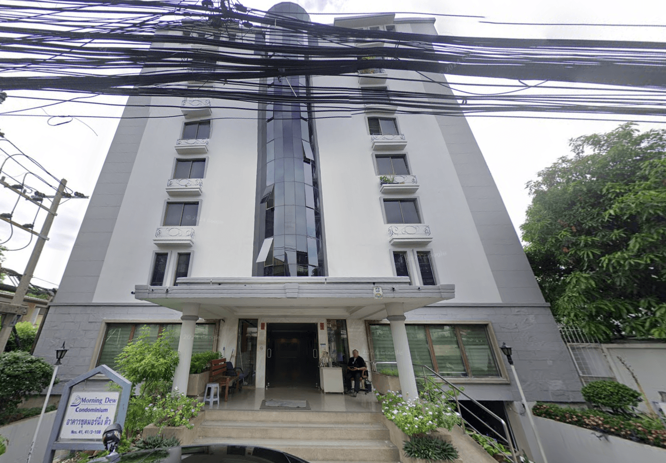 Morning Dew Condo - Bangkok condo exterior and facilities