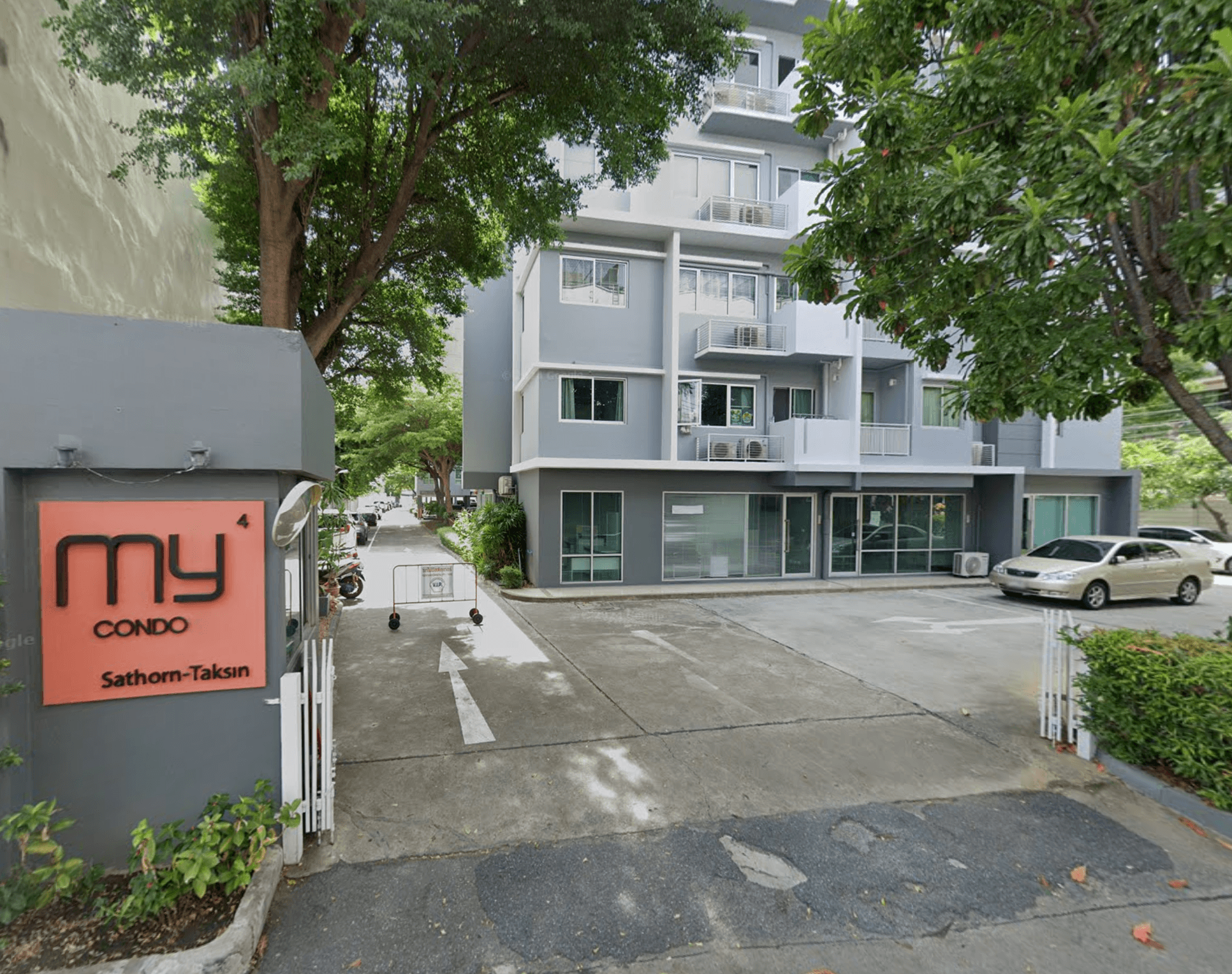 My Condo Sathon-Taksin - Bangkok condo exterior and facilities