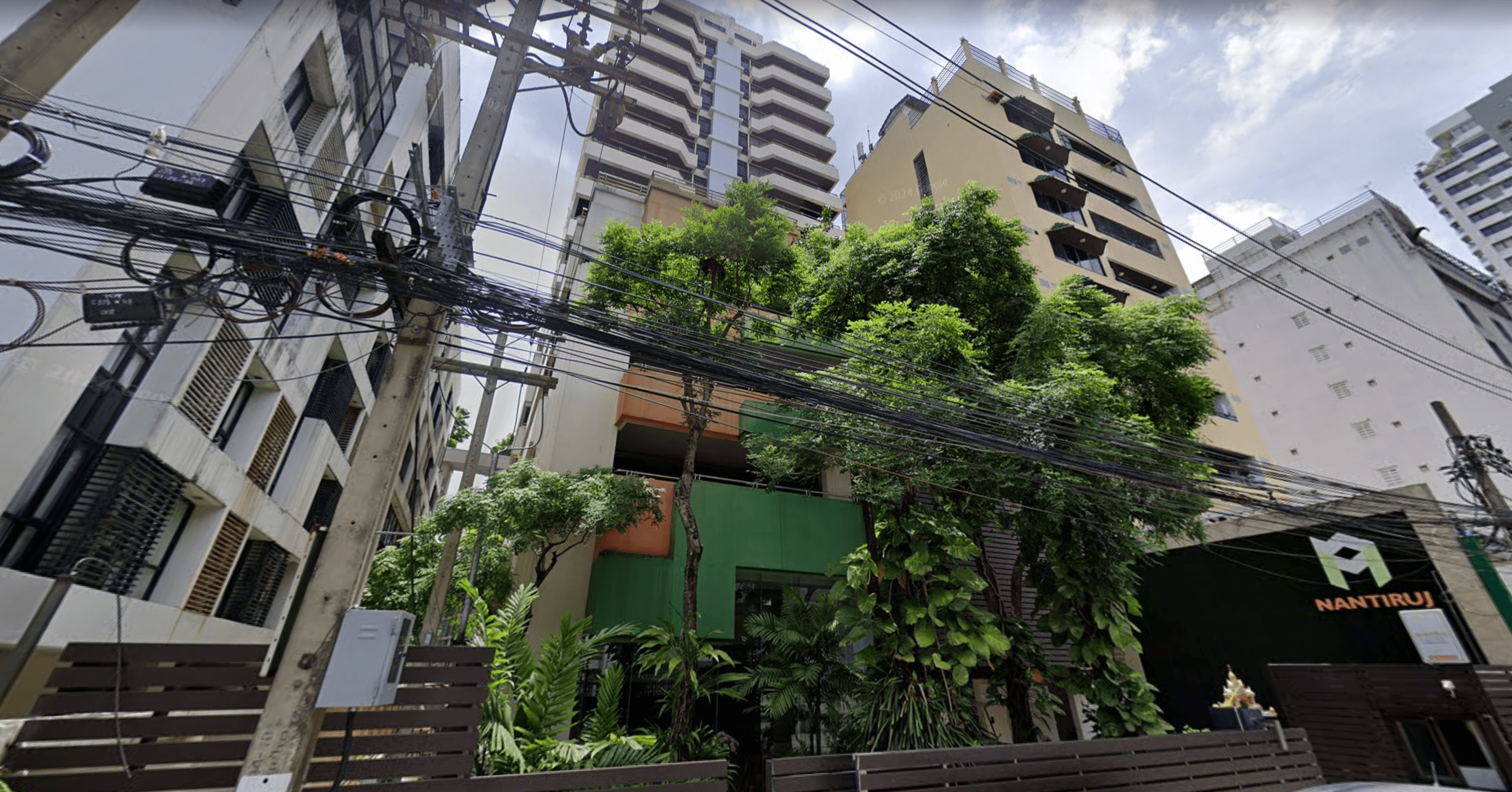 Nantiruj Tower - Main Image