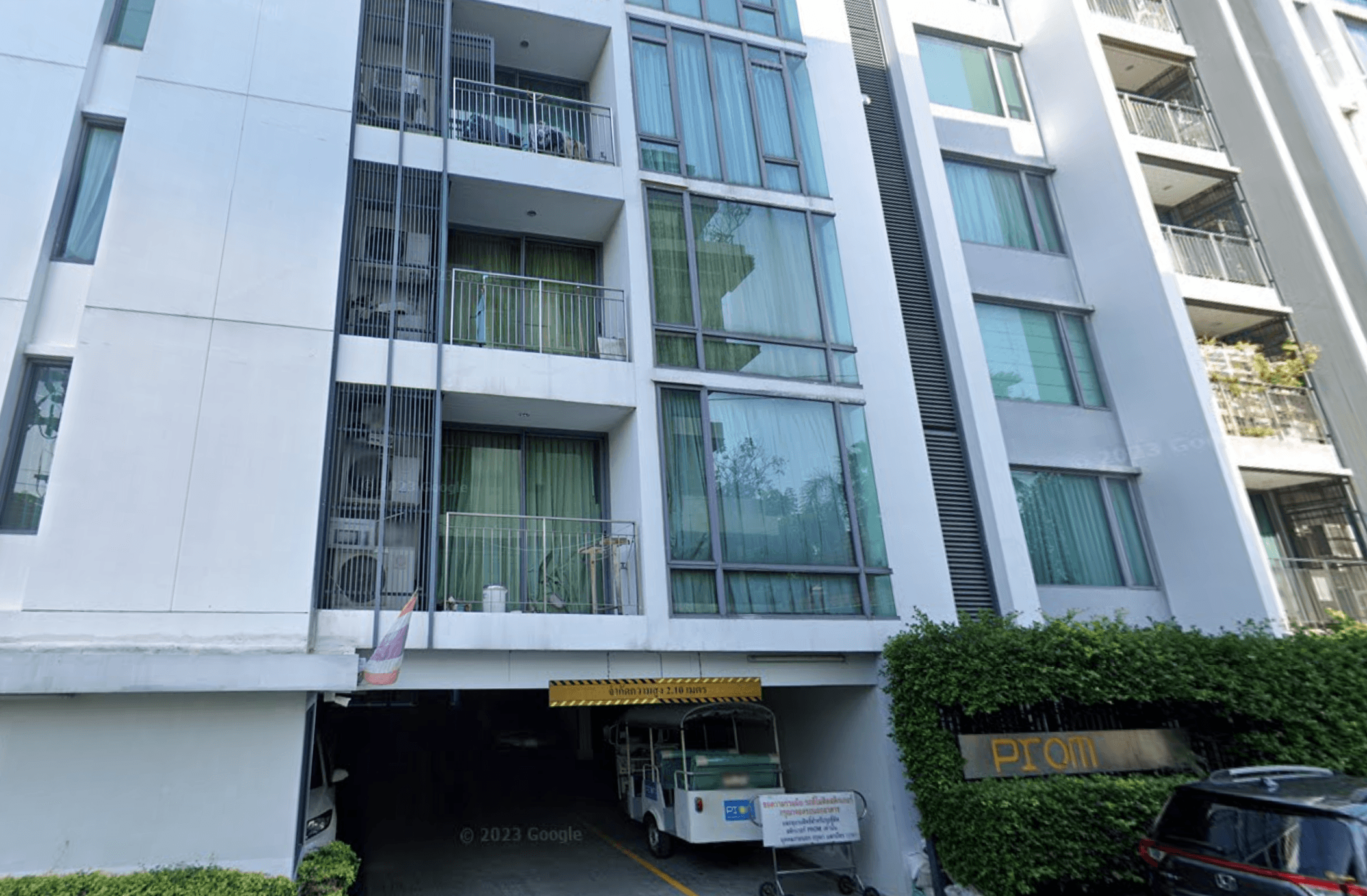 Prom Phaholyothin 2 - Main Image