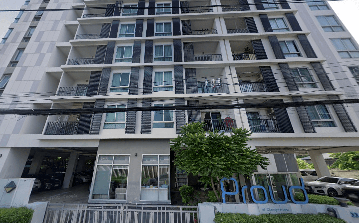 Proud of Chaengwattana - Bangkok condo exterior and facilities