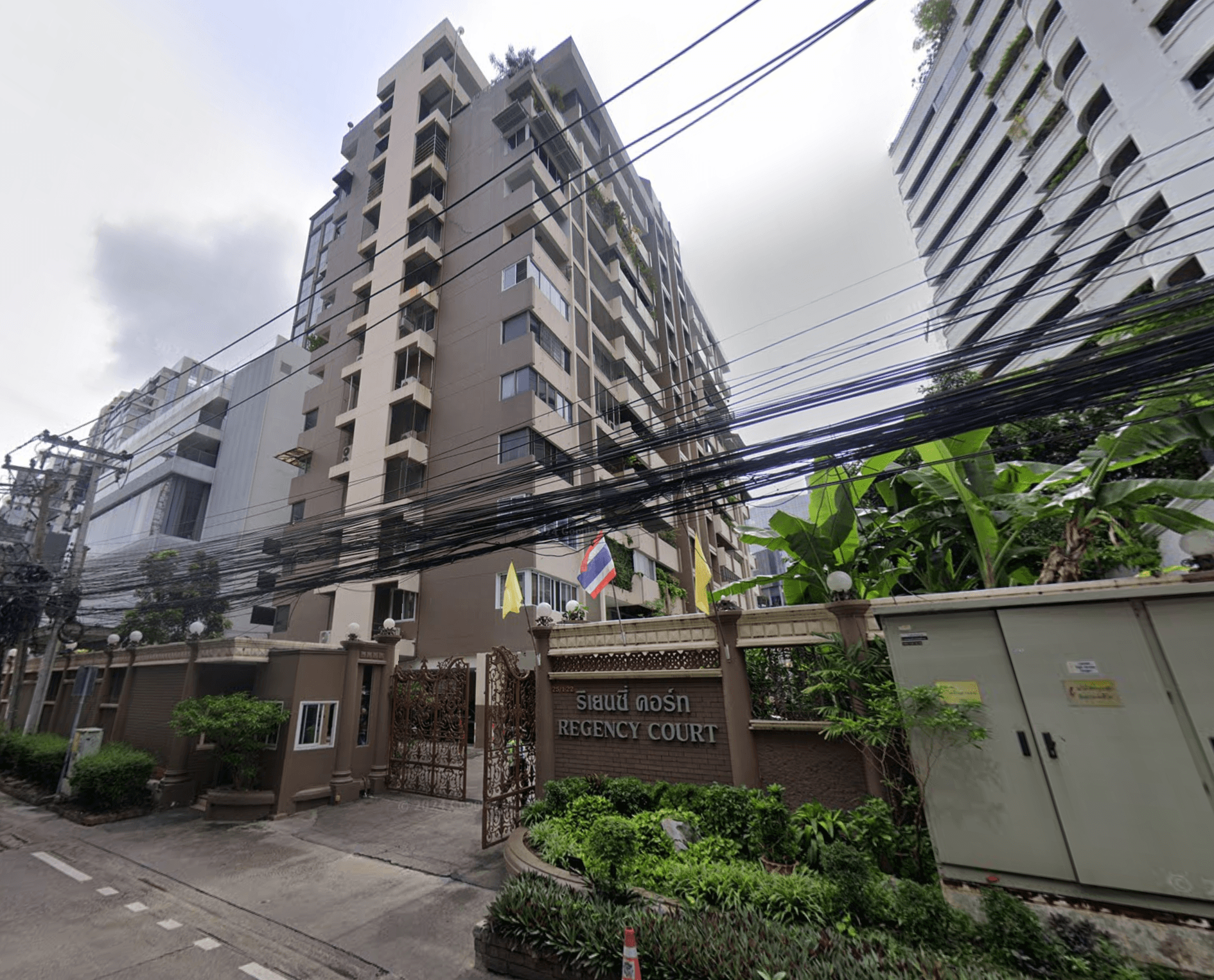 Regency Court - Bangkok condo exterior and facilities