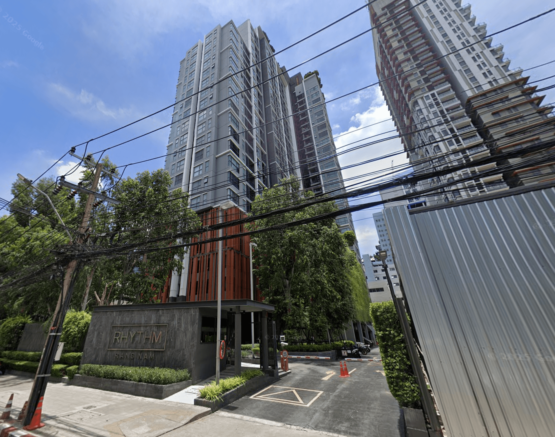 Rhythm Rang Nam - Bangkok condo exterior and facilities