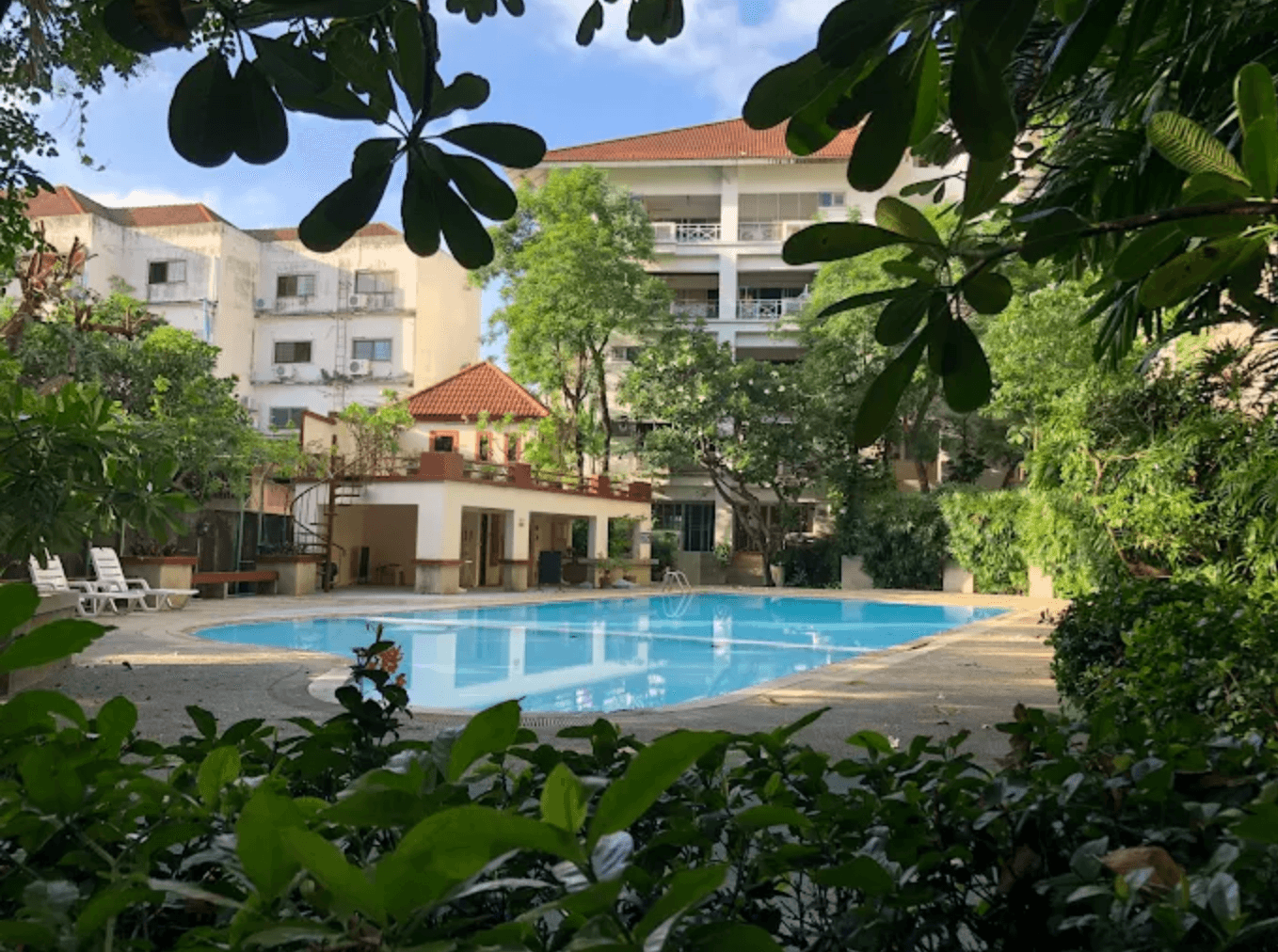 River View Village - Bangkok condo exterior and facilities