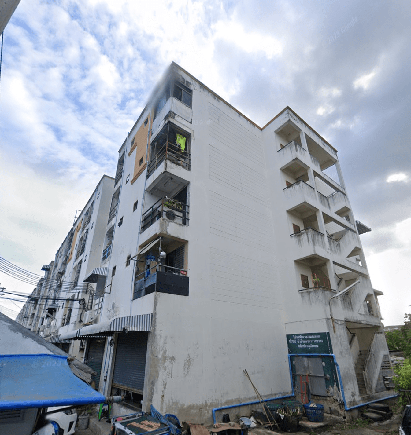Romsuk9 Condo Town - Bangkok condo exterior and facilities