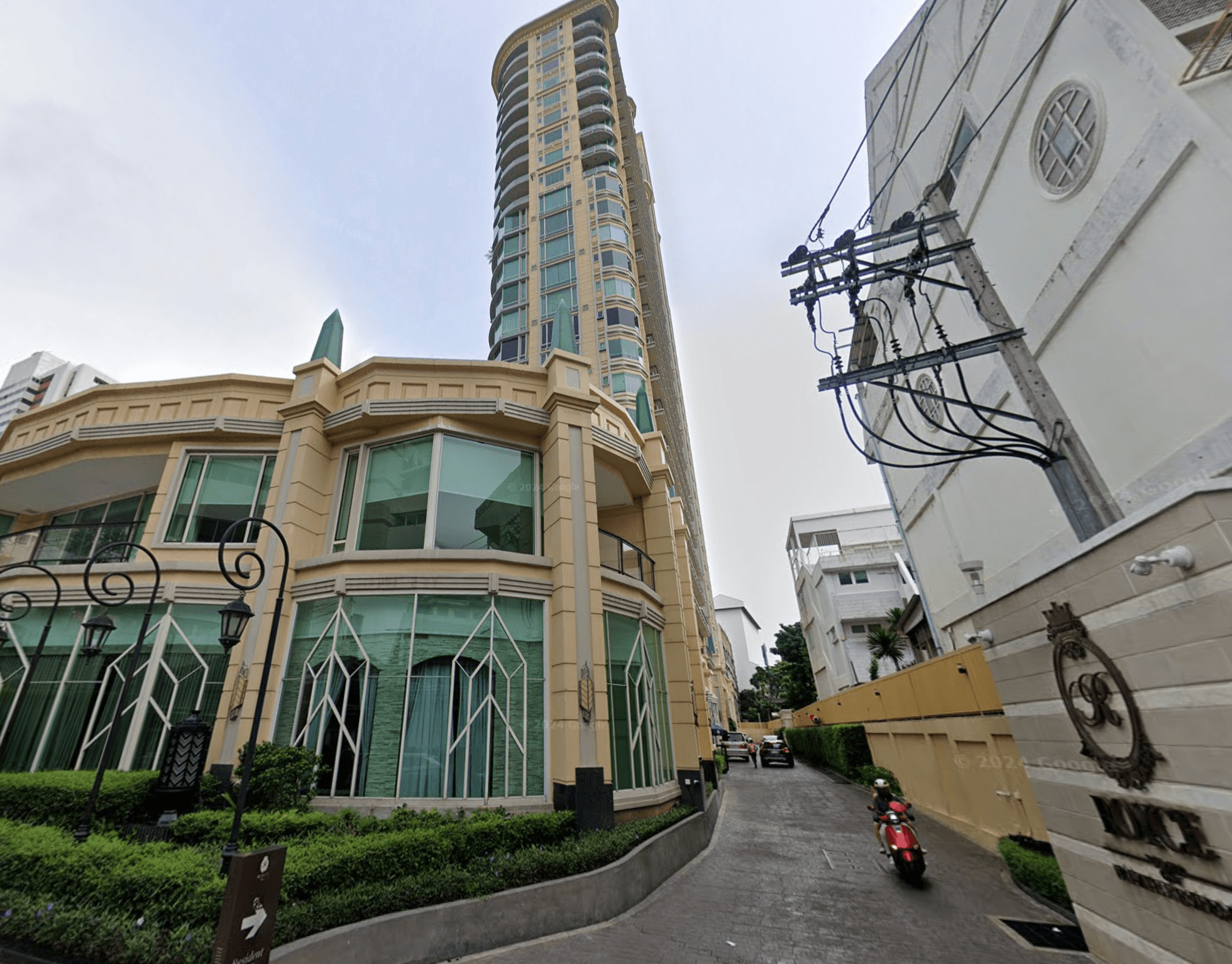 ROYCE Private Residences - Bangkok condo exterior and facilities