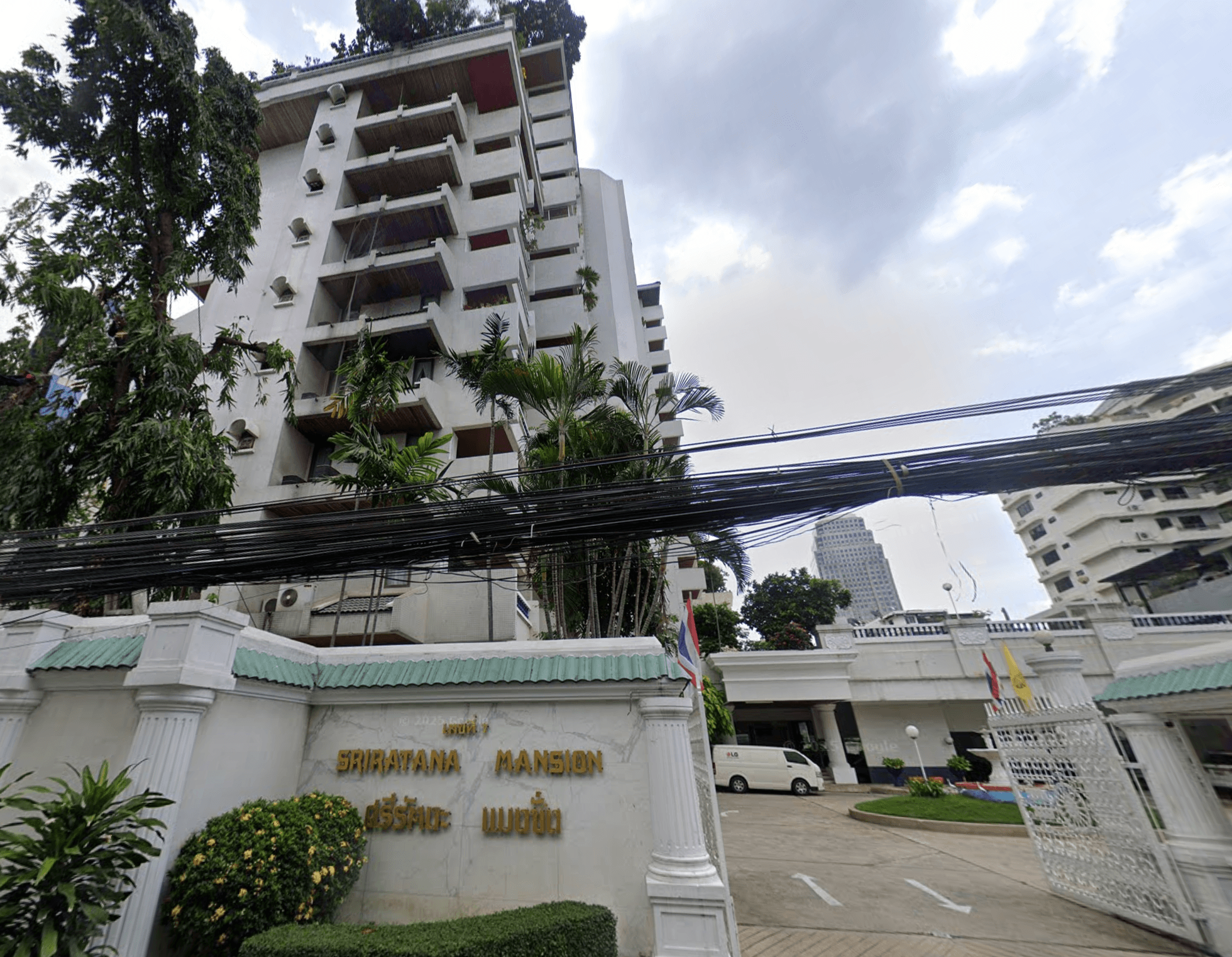 Srirattana Mansion 1 - Bangkok condo exterior and facilities