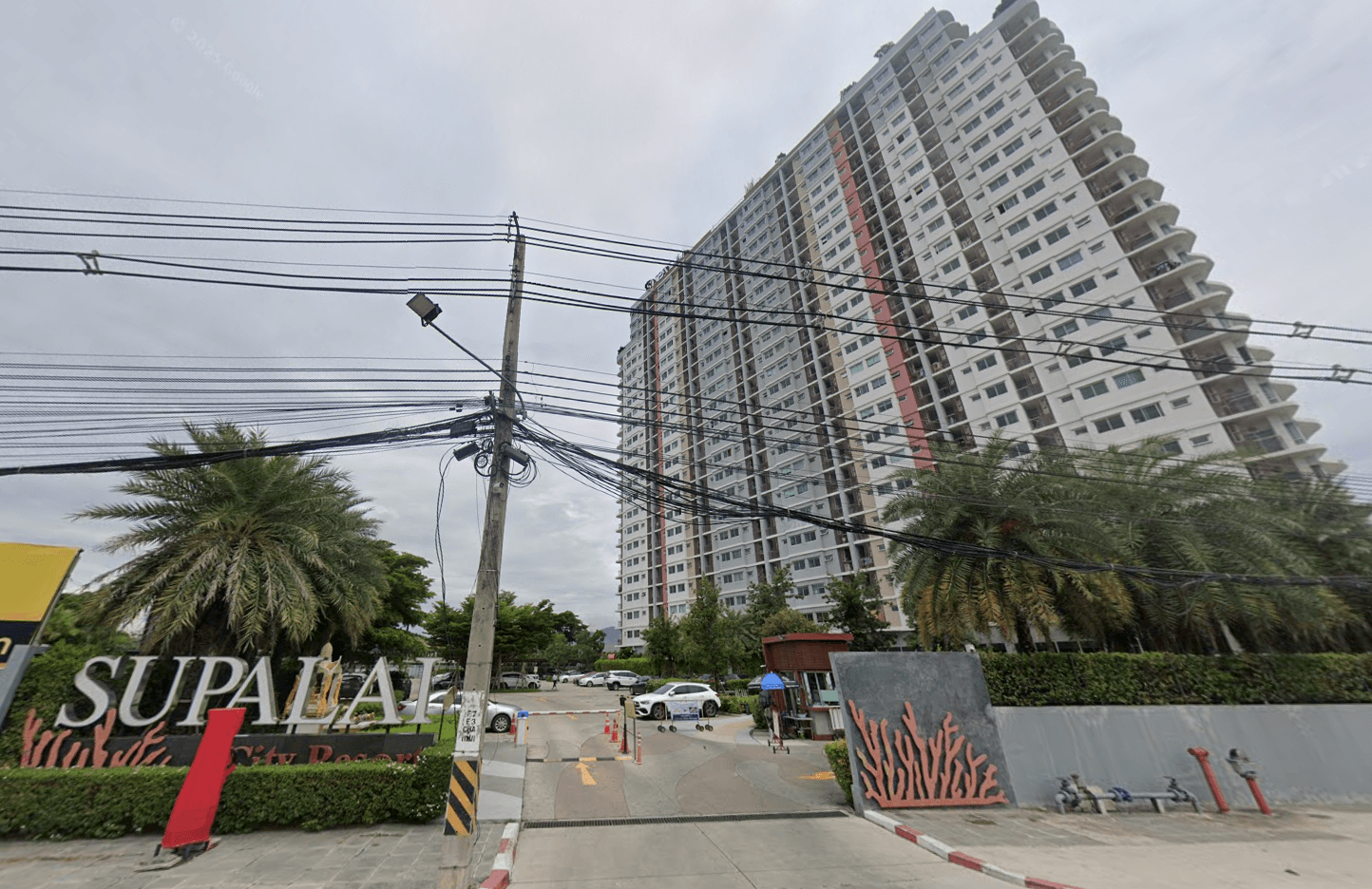 Supalai City Resort Chonburi - Bangkok condo exterior and facilities