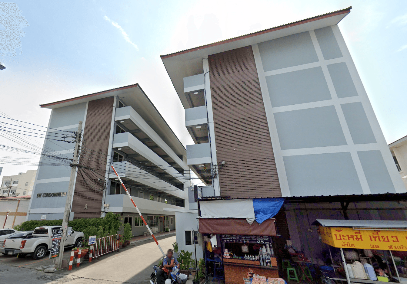 SW Condominium - Bangkok condo exterior and facilities