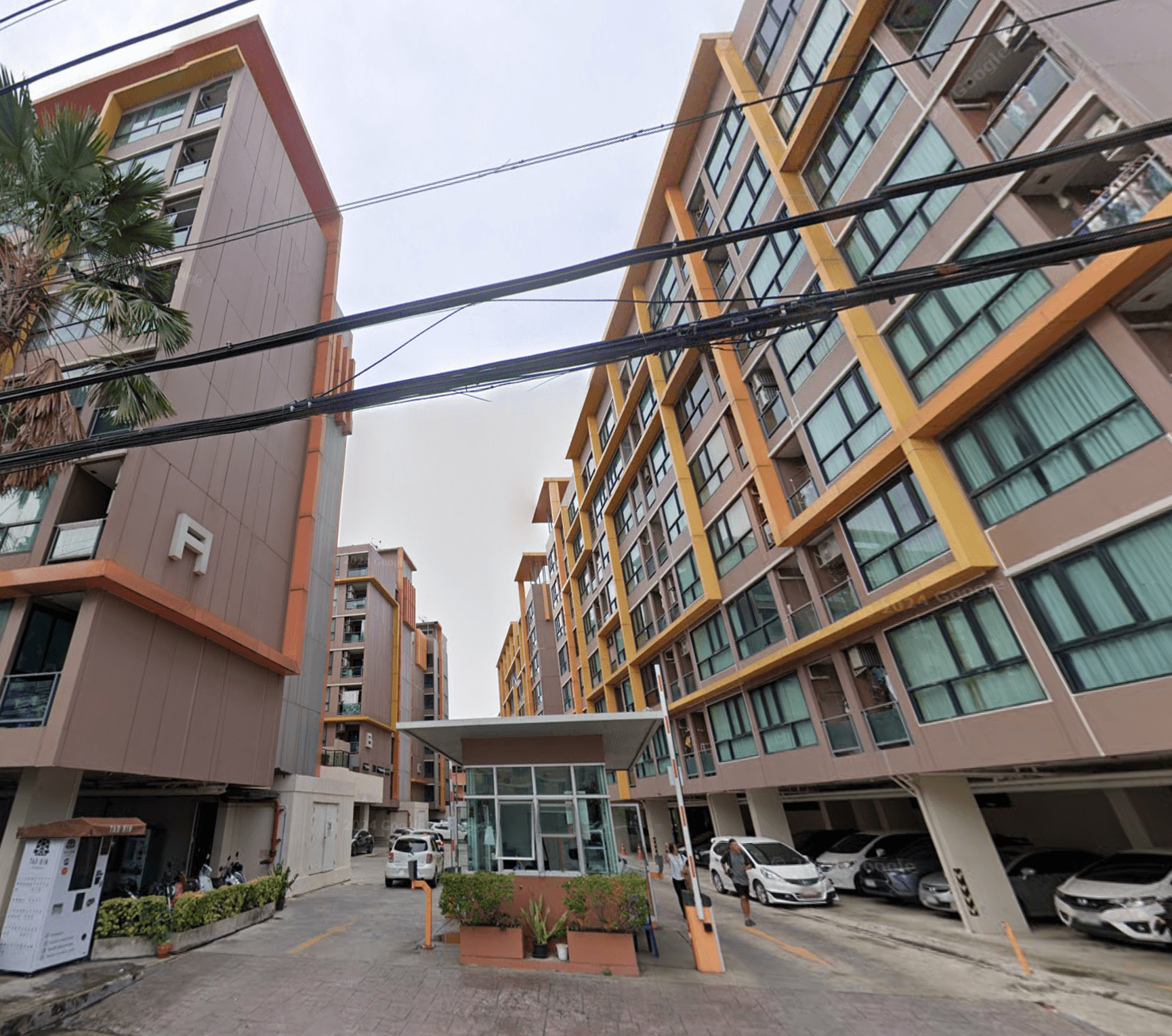 The Cube Plus Chaengwattana - Bangkok condo exterior and facilities