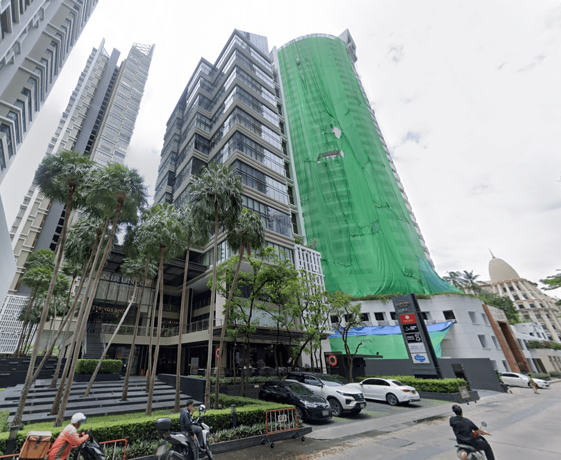 The Emporio Place - Bangkok condo exterior and facilities
