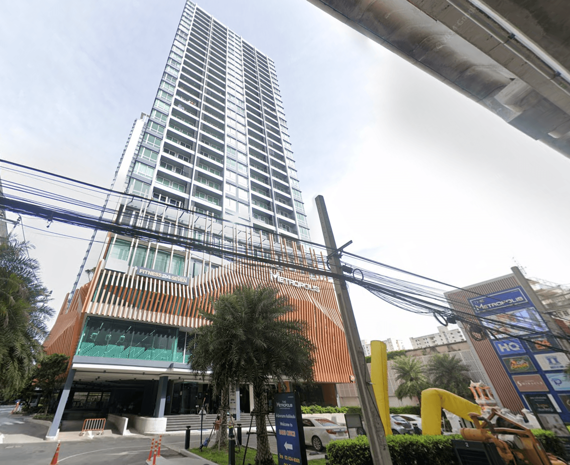 The Metropolis Samrong - Bangkok condo exterior and facilities