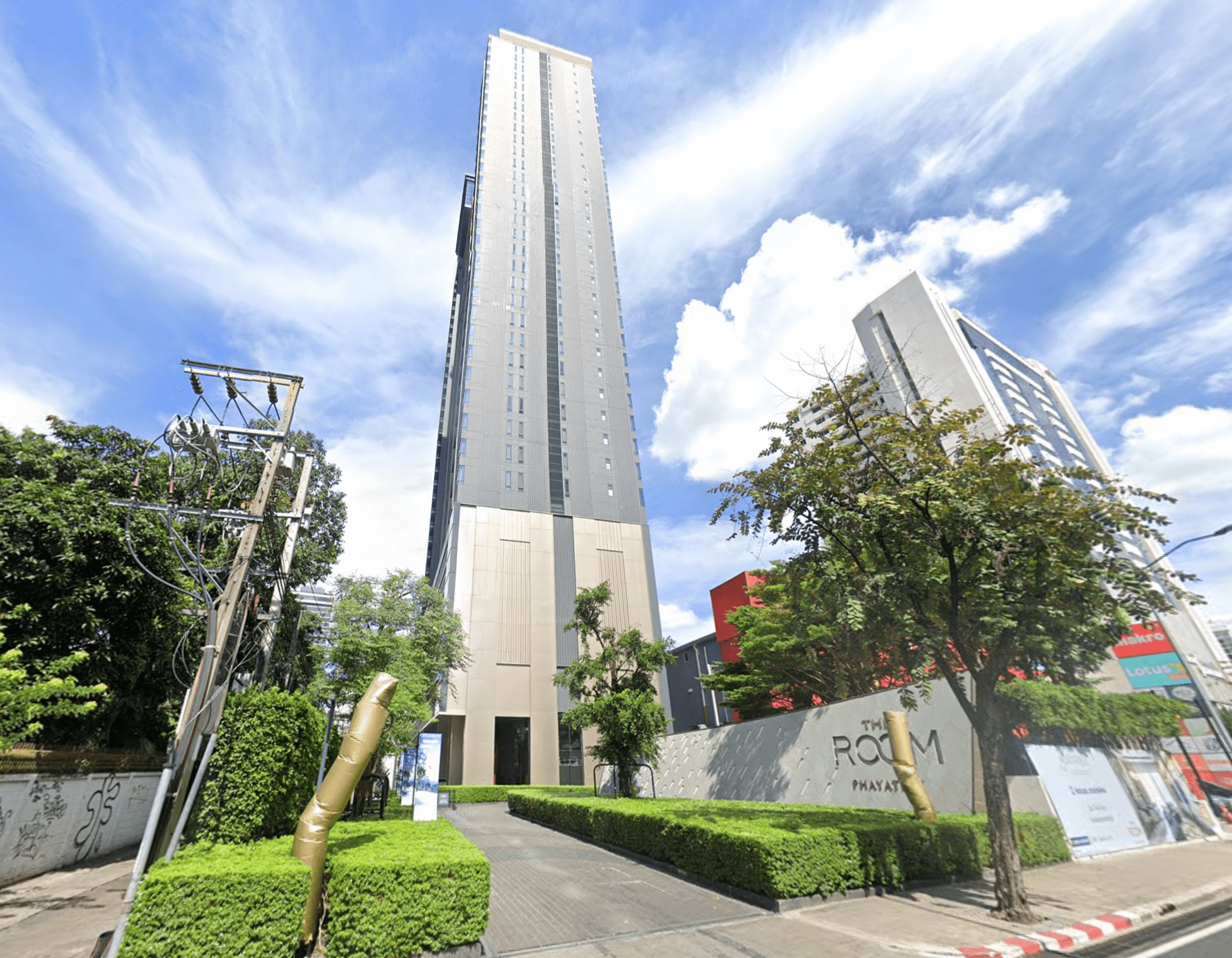The Room Phaya Thai - Bangkok condo exterior and facilities