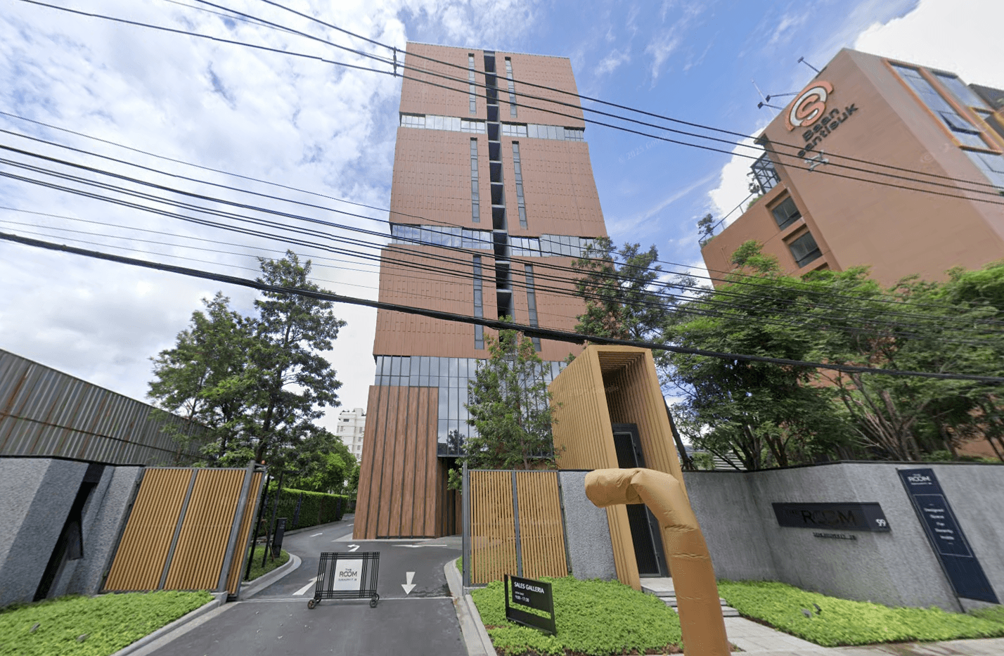 THE ROOM SUKHUMVIT 38 The Room Sukhumvit 38 - Main Image