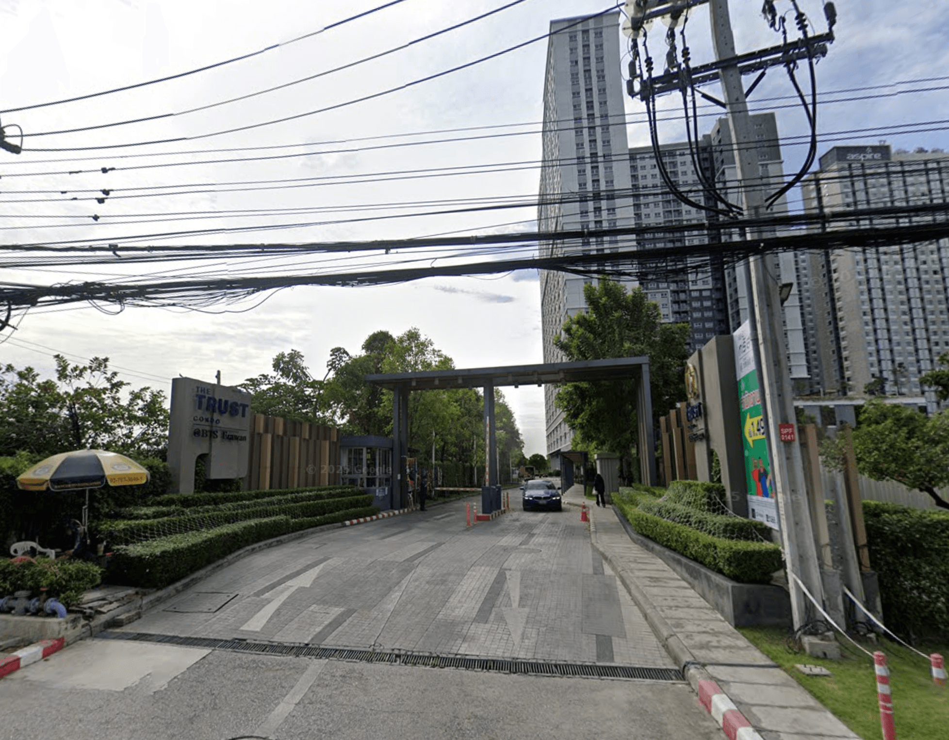 The Trust Condo at BTS Erawan - Bangkok condo exterior and facilities