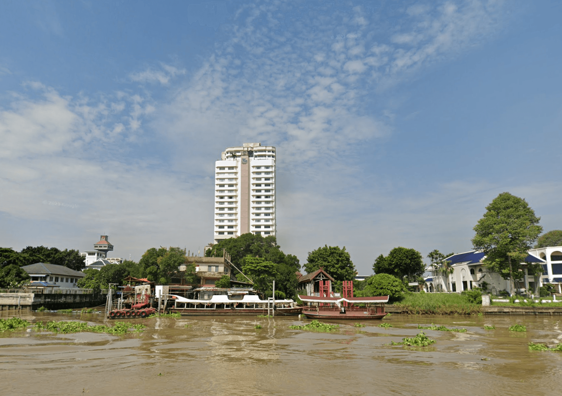 Thew River Place - Bangkok condo exterior and facilities
