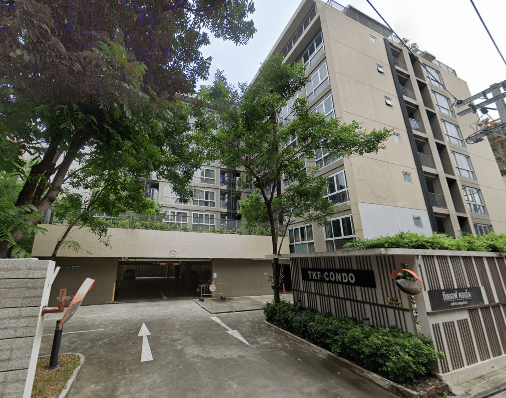 Tkf Condo Sukhumvit 52 - Bangkok condo exterior and facilities
