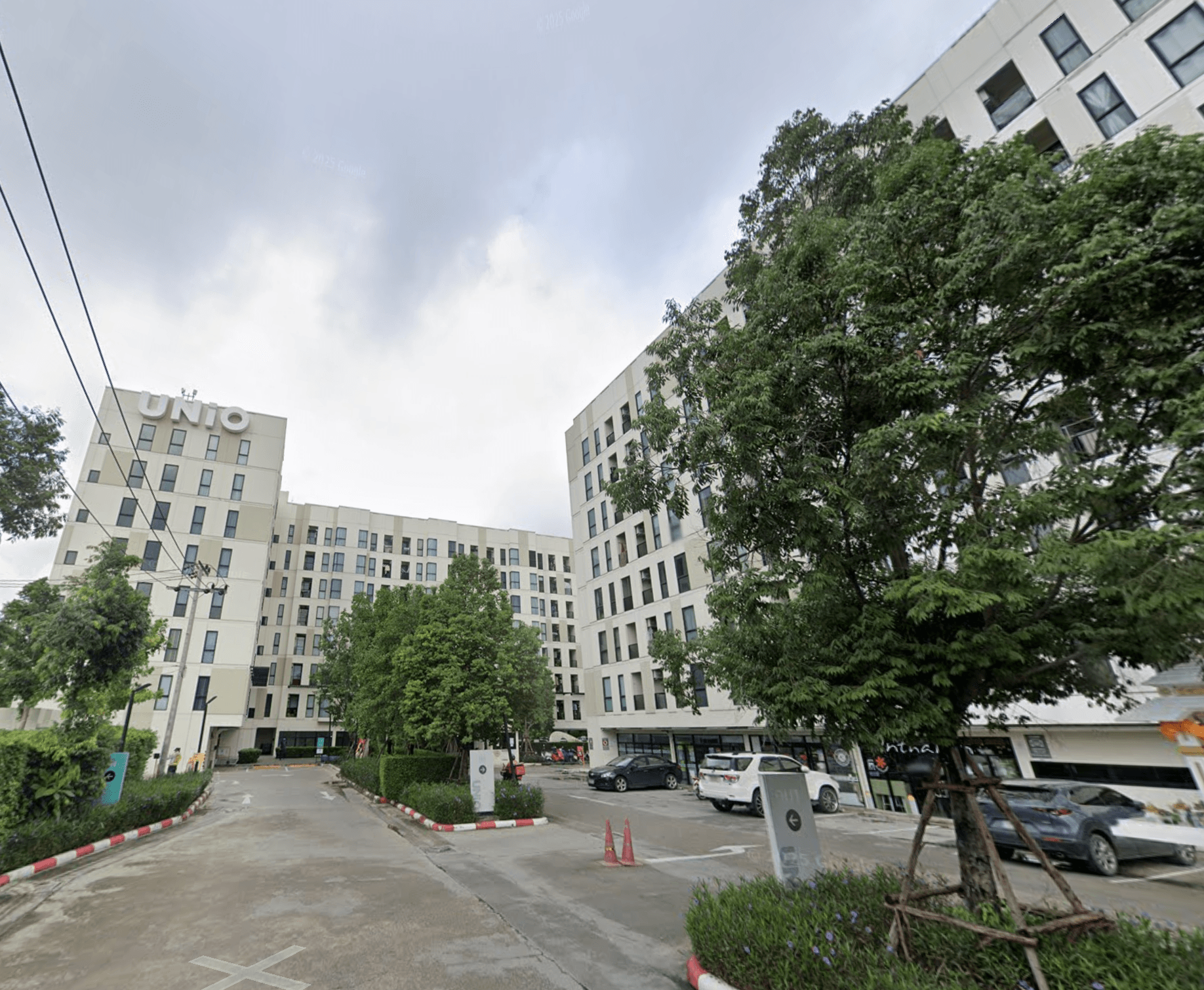 Unio Sukhumvit 72 Phase 2 - Bangkok condo exterior and facilities