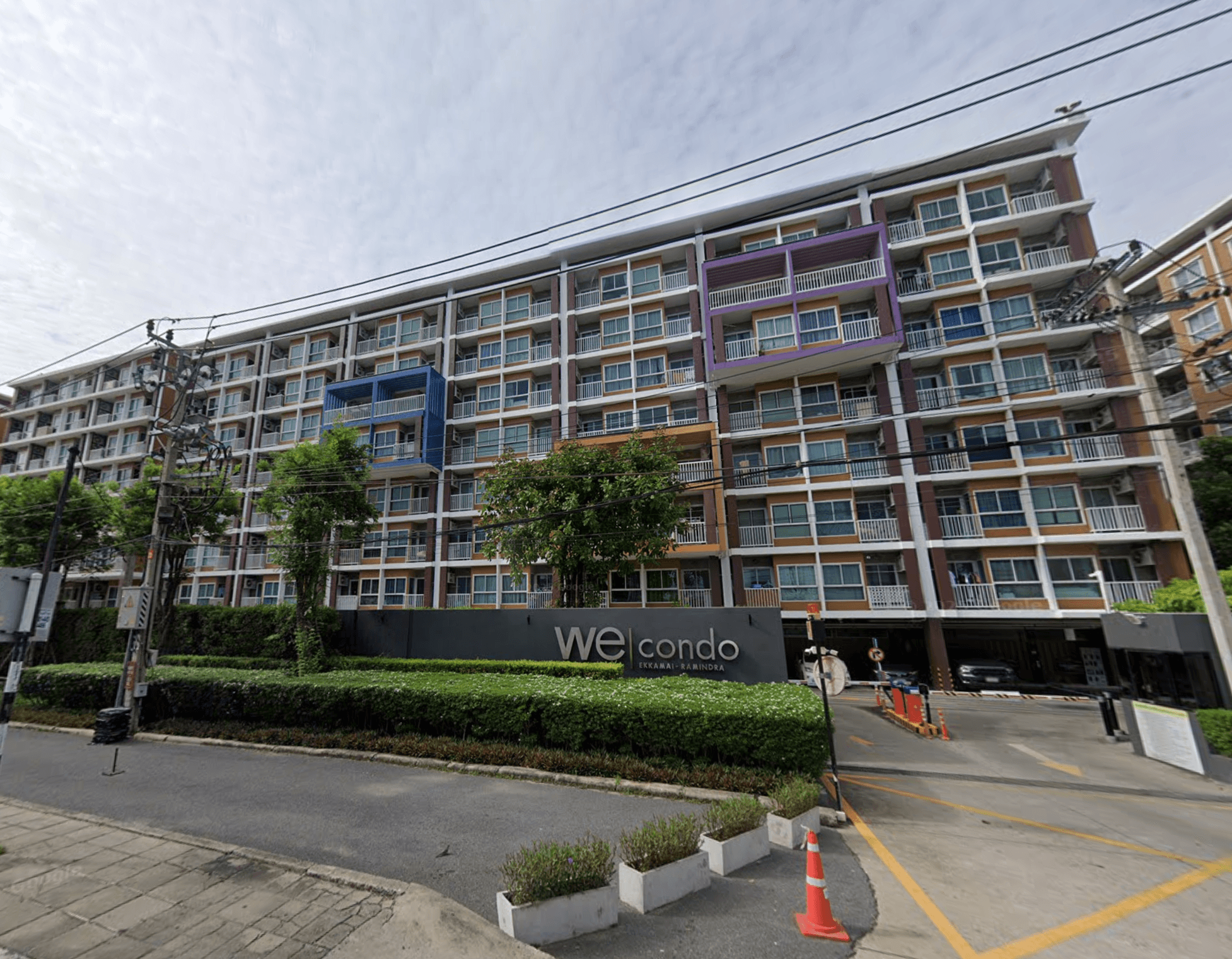 We Condo Building B - Bangkok condo exterior and facilities