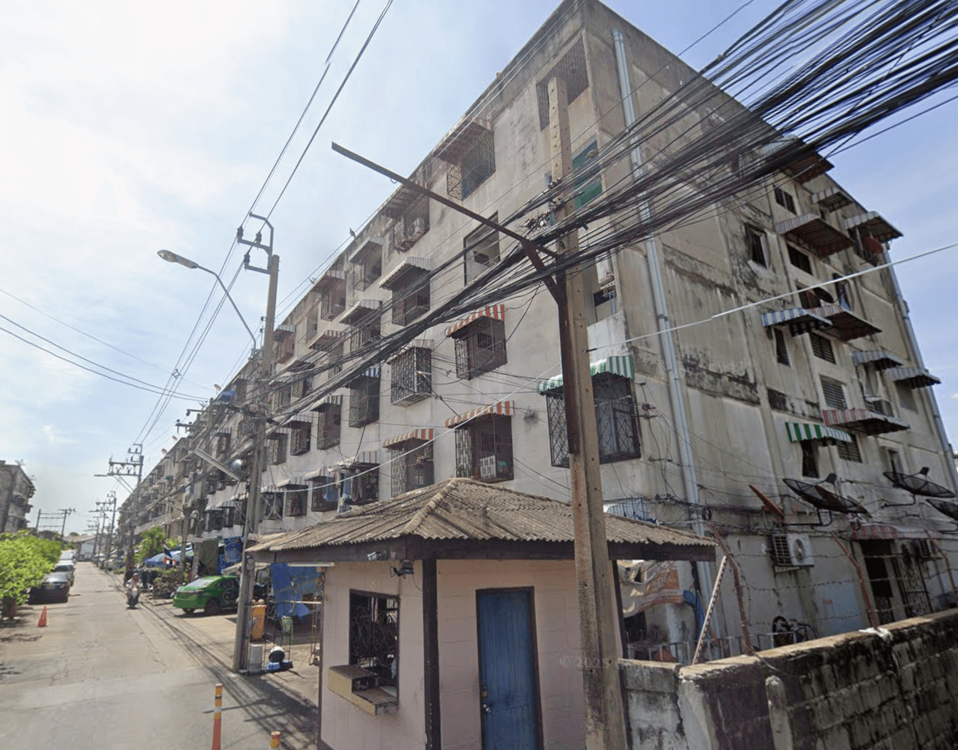 White Siam Condominium - Bangkok condo exterior and facilities
