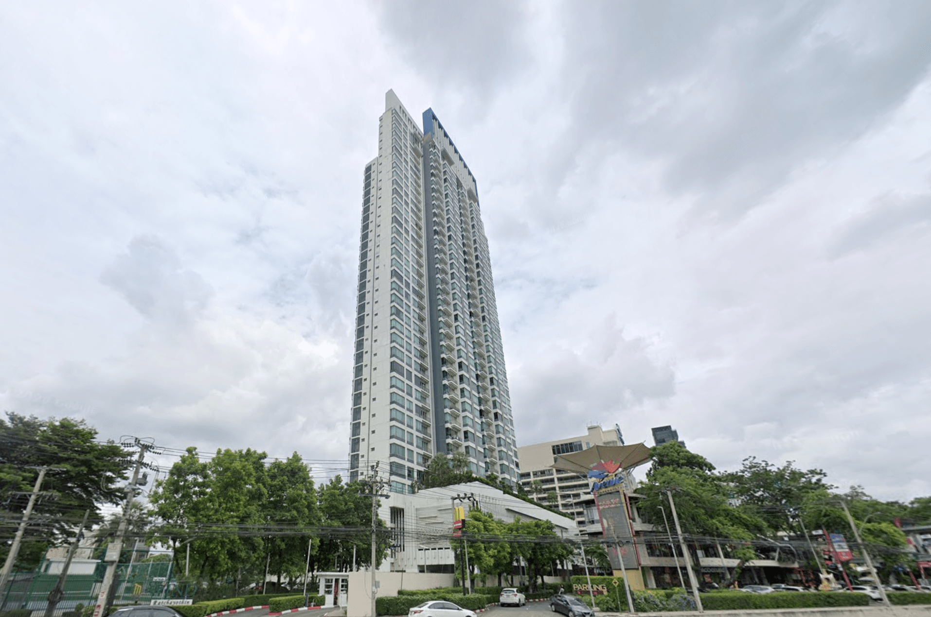 Wind Ratchayothin Condominium - Bangkok condo exterior and facilities